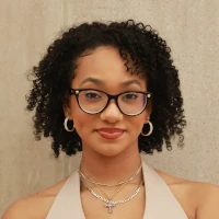Jaylenne's headshot