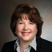Tracy's headshot